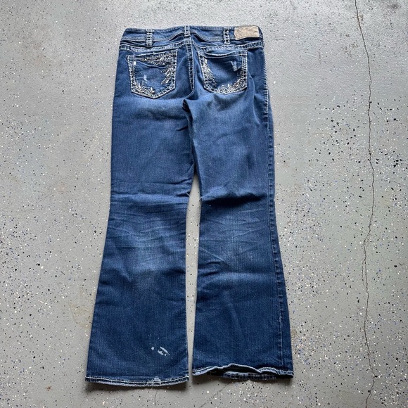 Silver Jeans Co Jeans Womens Size 32x30 Blue Flared Distressed Y2k Embroidered - Picture 6 of 6